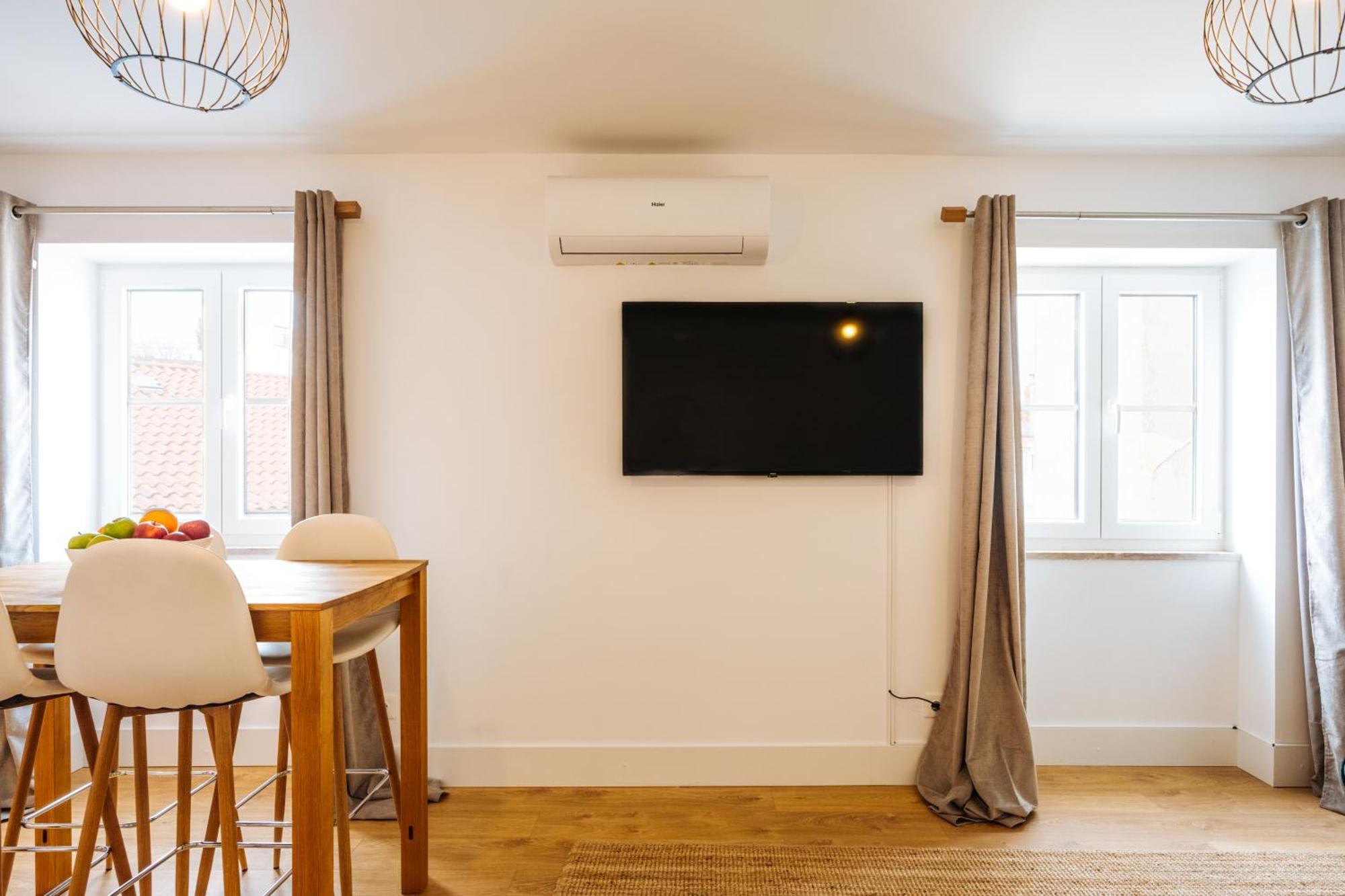 Lisbon Skyline Apartment By Misha'S Place 5E Екстер'єр фото